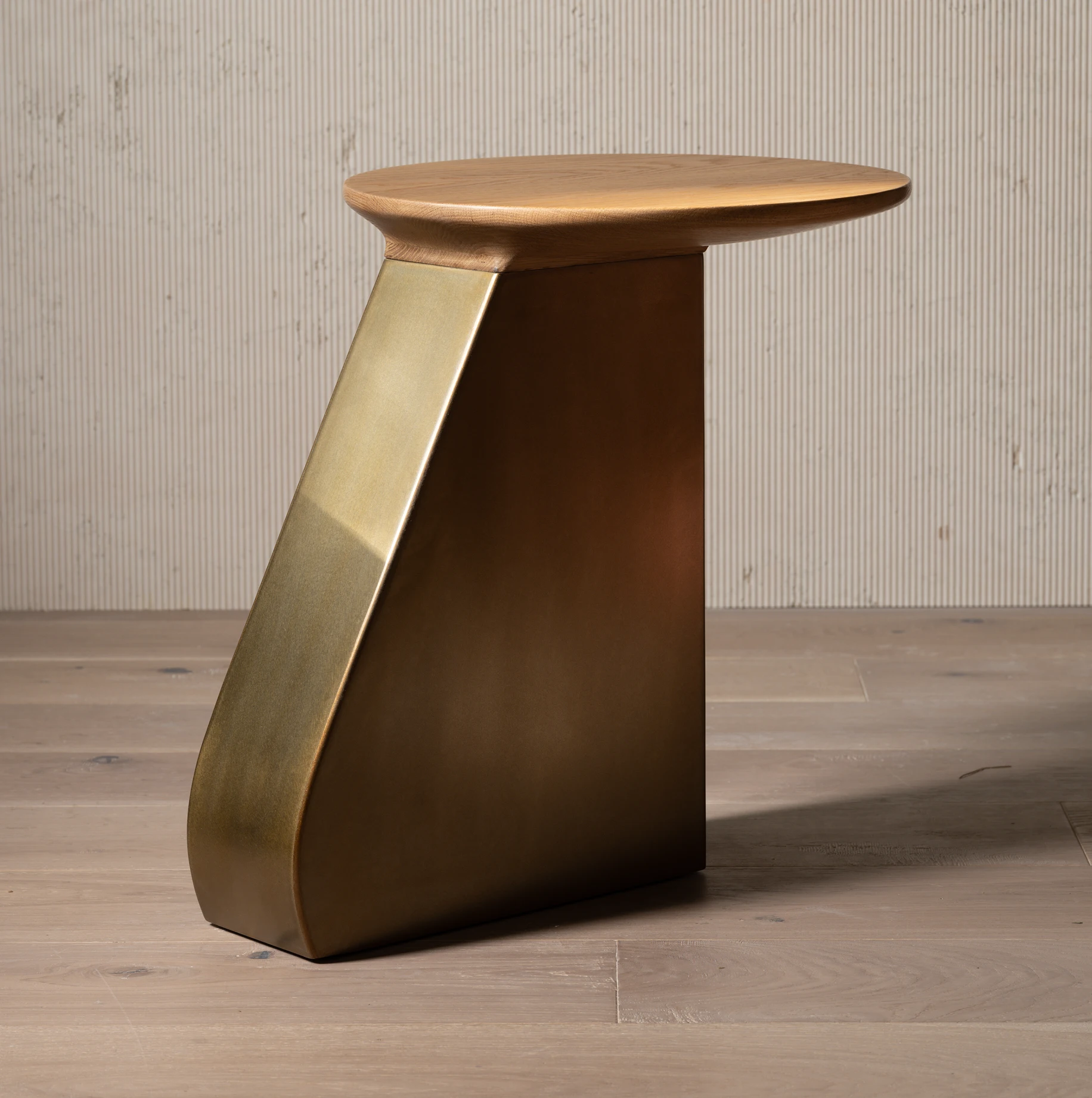 Zoya Table