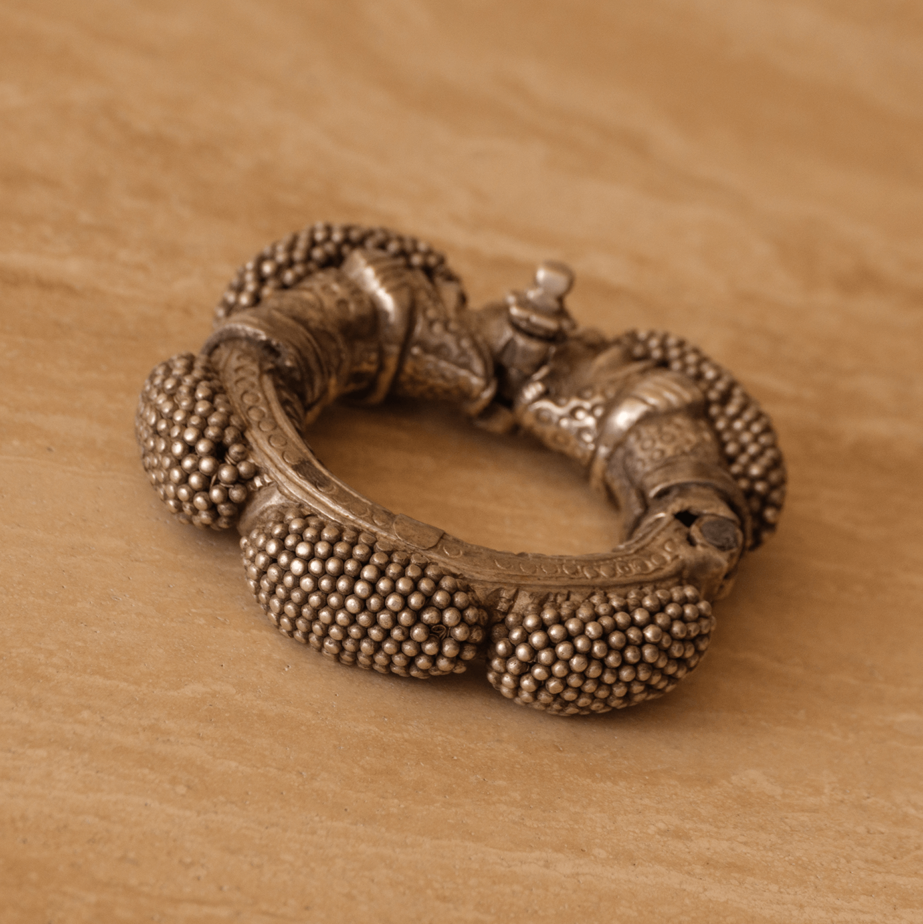 Antique silver, Elephant head Bangle
